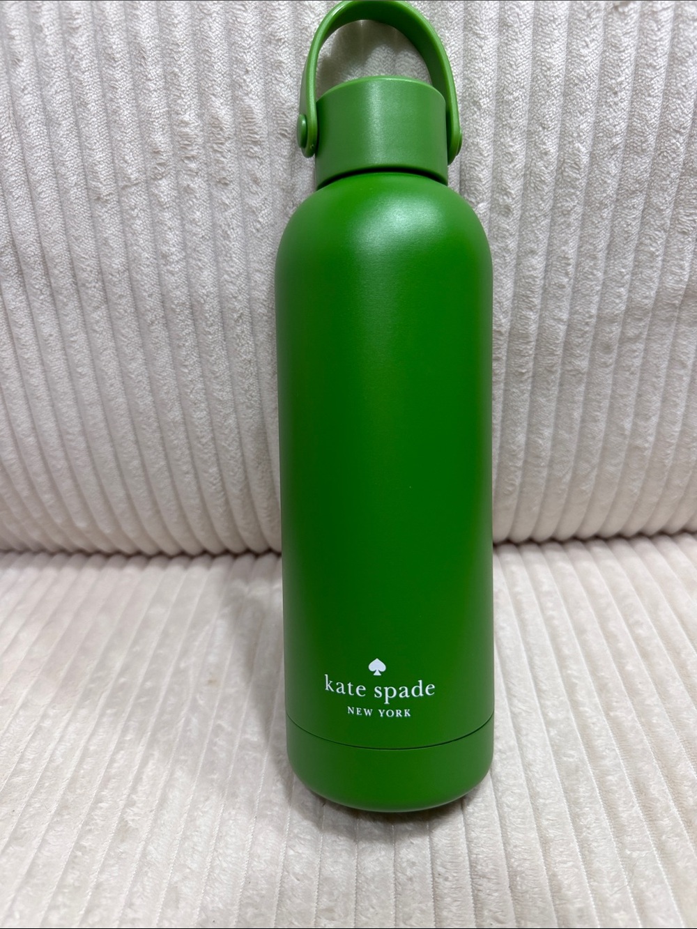 Kate Spade New York Insulated Stainless Steel Water Bottle.New.Never used.No Box